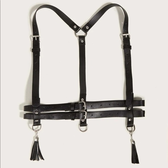 PU Leather Tassel Suspender Belt - Picture 3 of 5